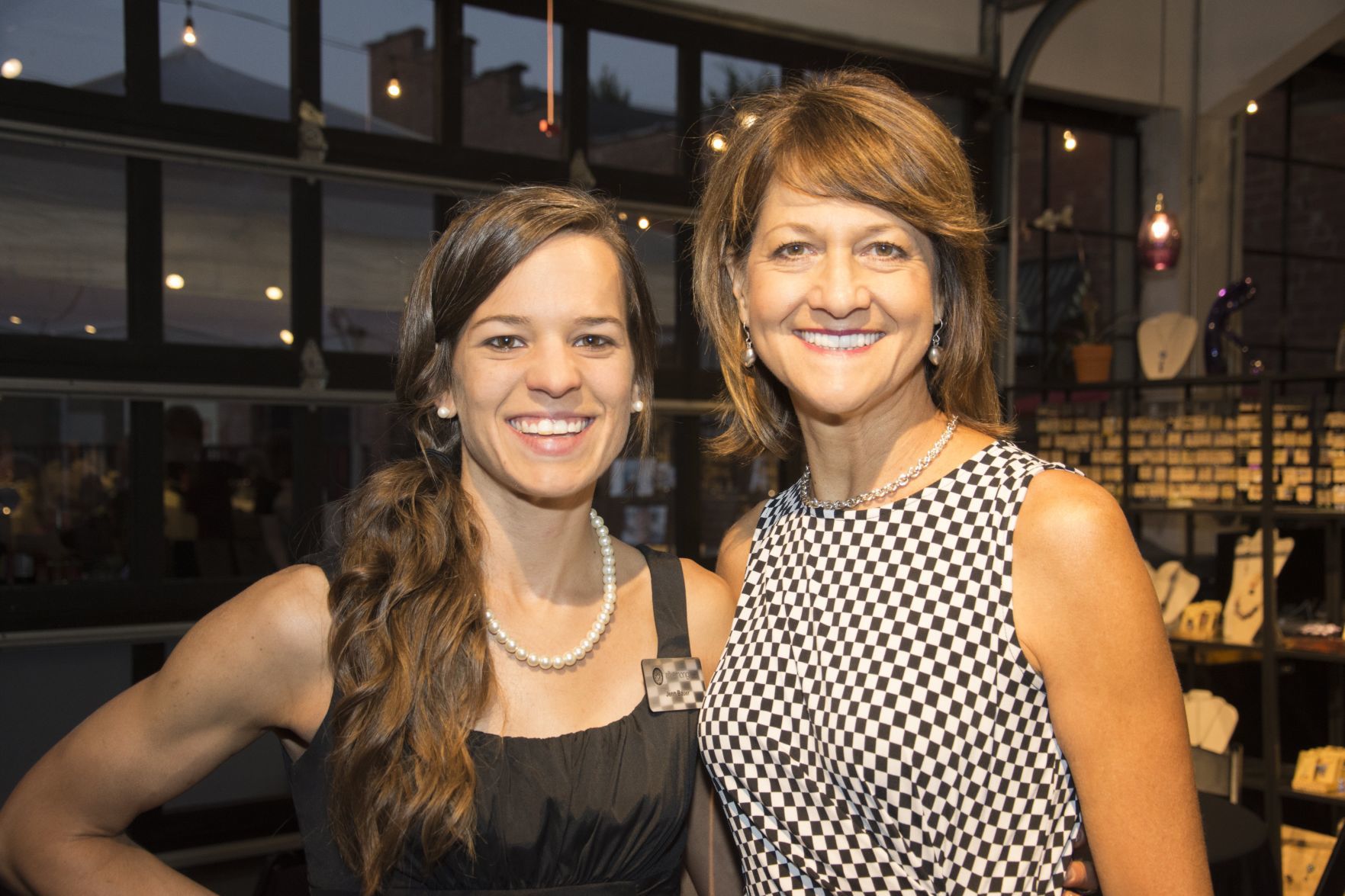 Jenn Bauer, Jeanne Cody